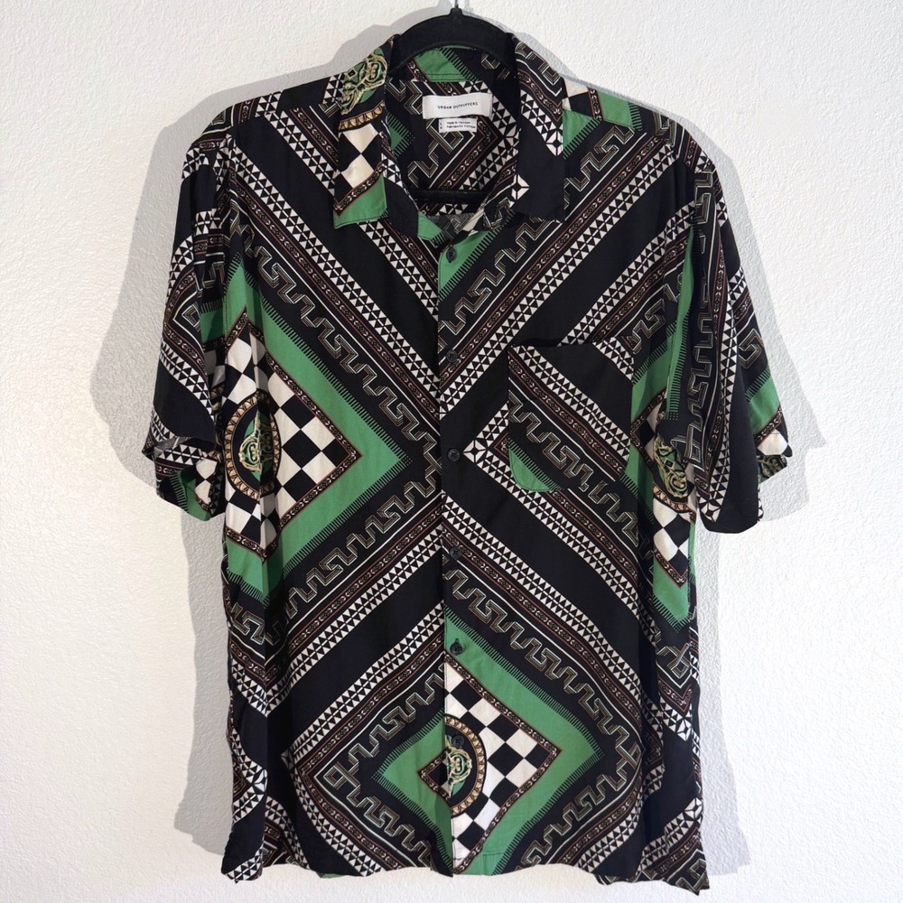 Urban Outfitters Mens Geometric Scarf Print Rayon Camp Shirt Green Black Large